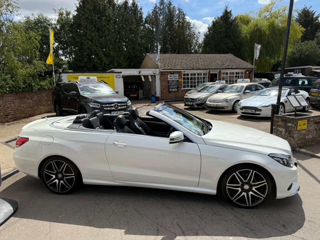 Mercedes-Benz E Class 3.0 E350d V6 Amg Line Edition Cabriolet G-tronic White #4