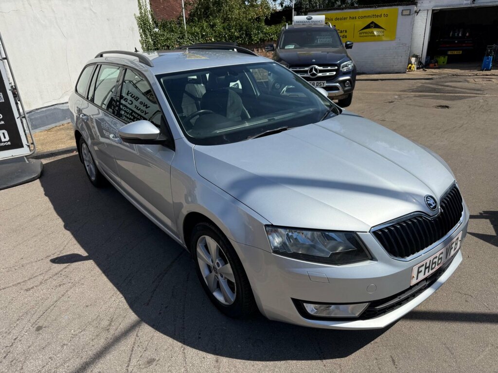 Skoda Octavia 2.0 Tdi Scout Dsg 4Wd Euro 6 Ss Red #21