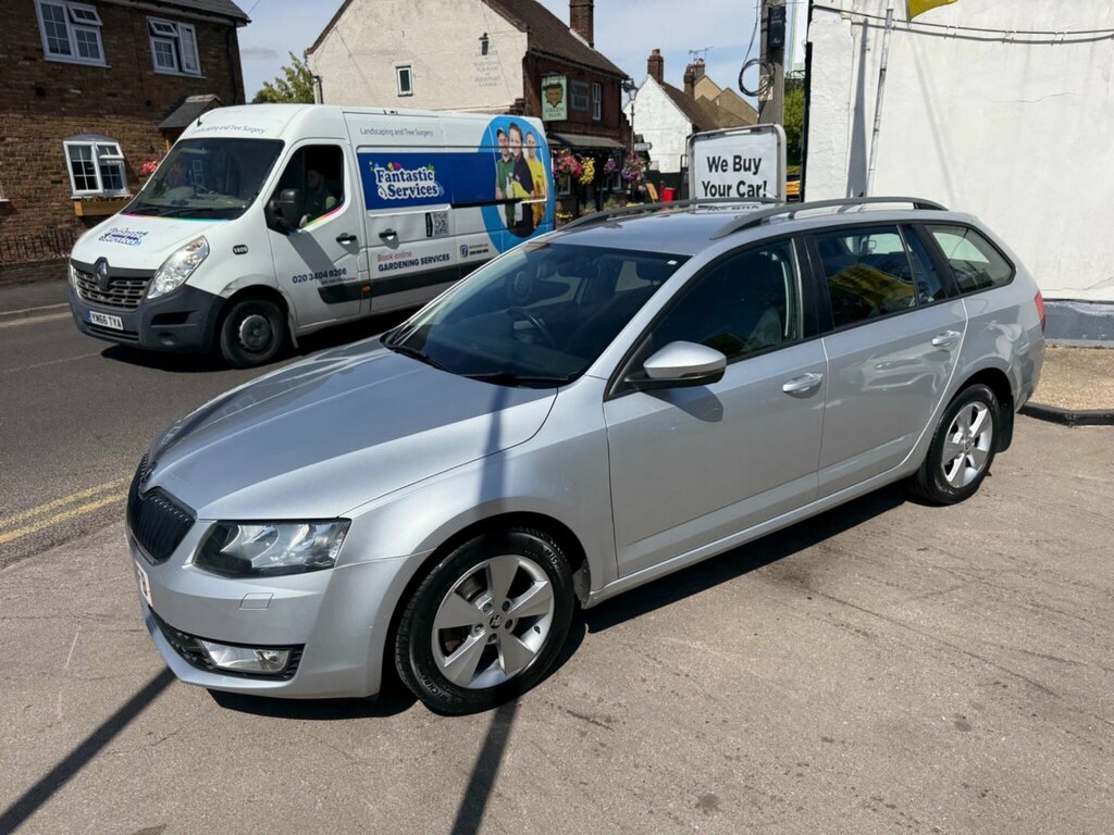 Skoda Octavia 2.0 Tdi Scout Dsg 4Wd Euro 6 Ss Red #16