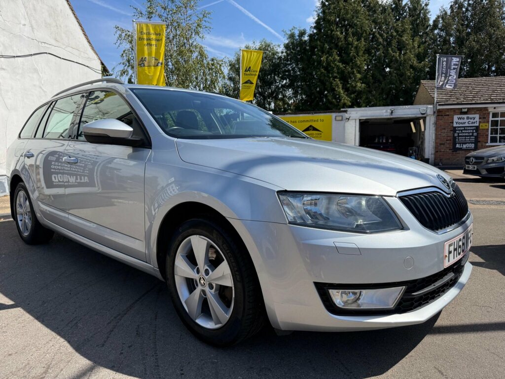 Skoda Octavia 2.0 Tdi Scout Dsg 4Wd Euro 6 Ss Red #23