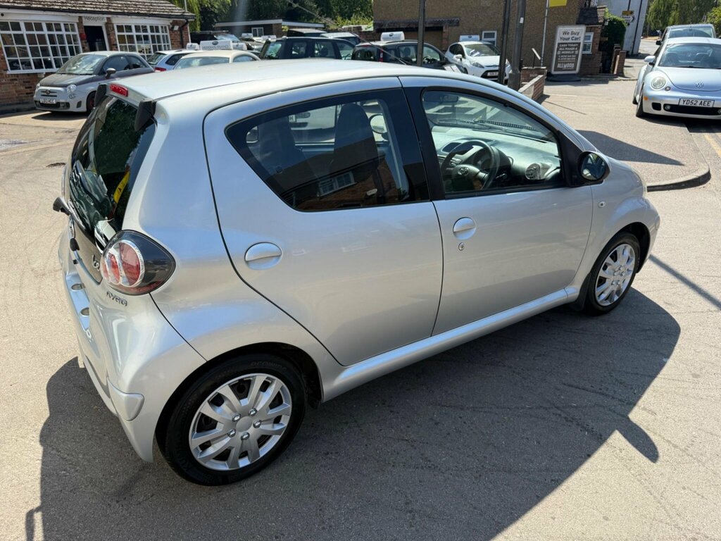 Toyota Aygo 1.0 Vvt-i Ice Euro 5 Silver #3