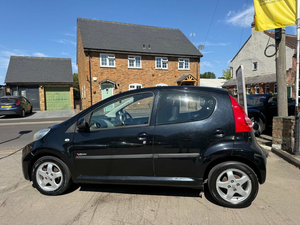 Peugeot 107 1.0 Urban 68 Bhp Silver #10