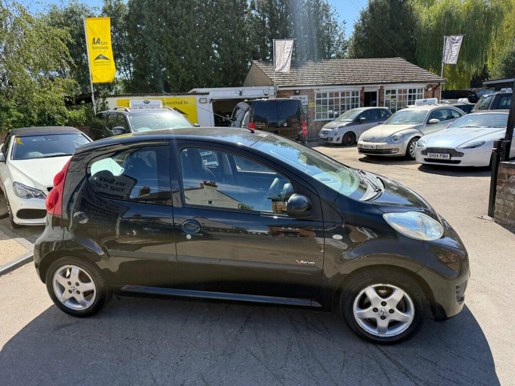 Peugeot 107 1.0 12V Verve Euro 4 Black #2