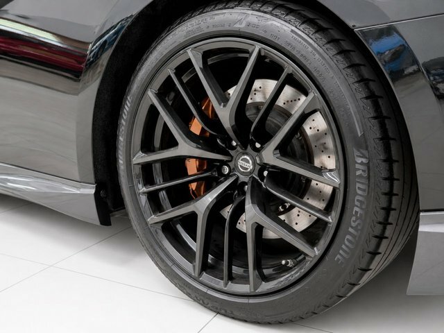 Nissan GT-R 3.8 Prestige 562 Bhp Gold #13