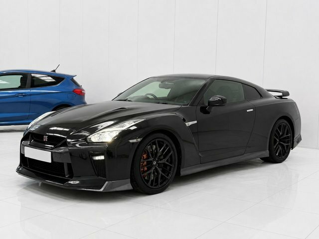 Nissan GT-R 3.8 Prestige 562 Bhp Gold #9