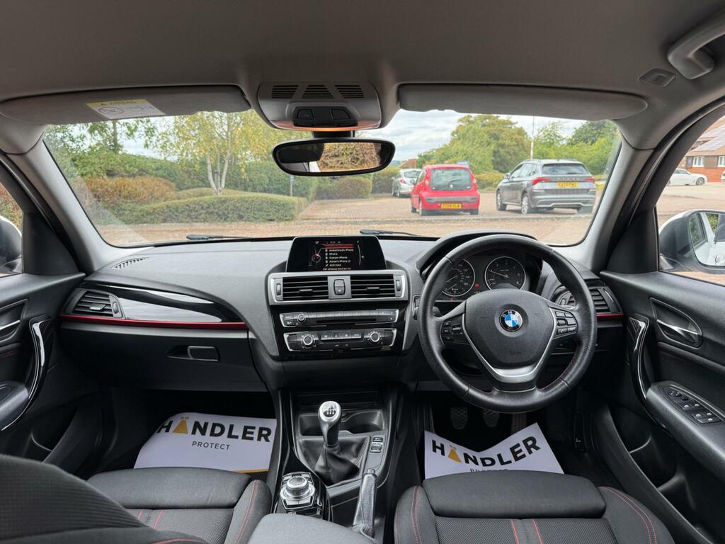 BMW 1 Series Sport White #5