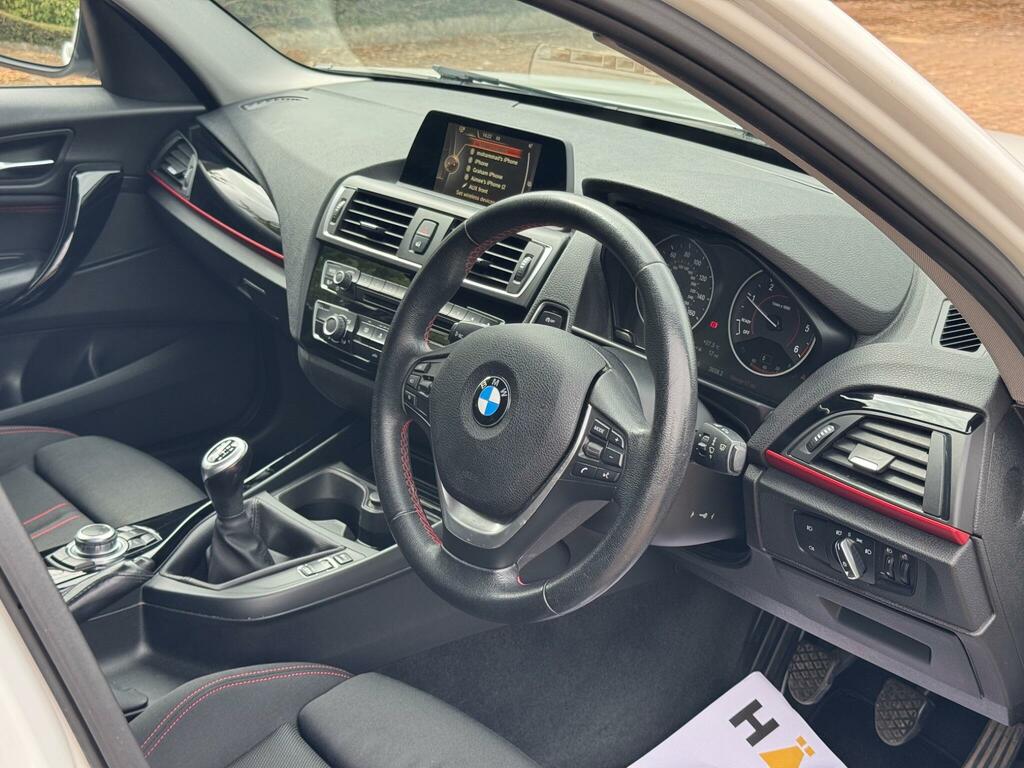 BMW 1 Series Sport White #3