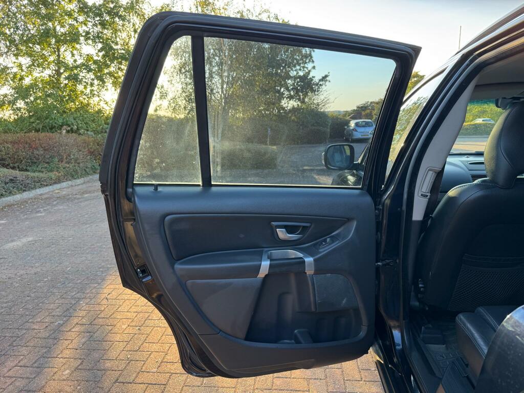 Volvo XC90 2.4 D5 R-design Suv Geartronic Awd 219 Blue #49