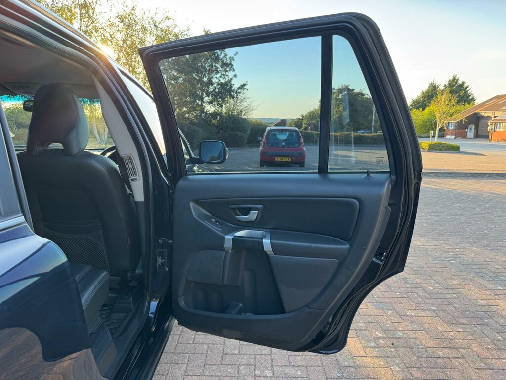 Volvo XC90 2.4 D5 R-design Suv Geartronic Awd 219 Blue #45