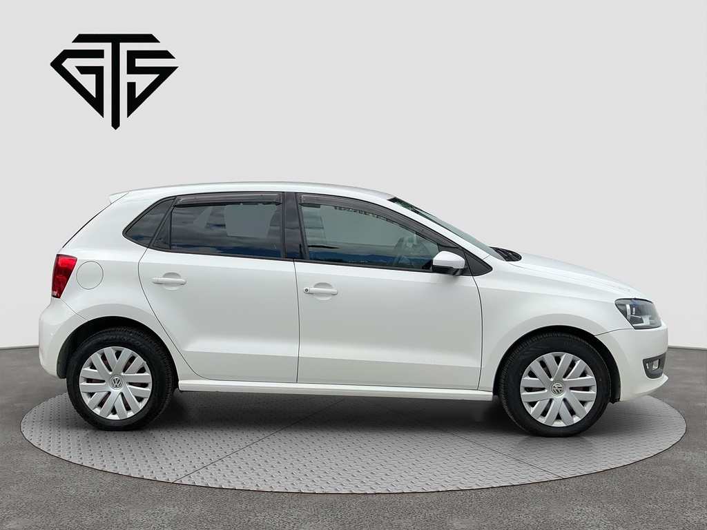 Volkswagen Polo Hatchback DX14FHB White #2