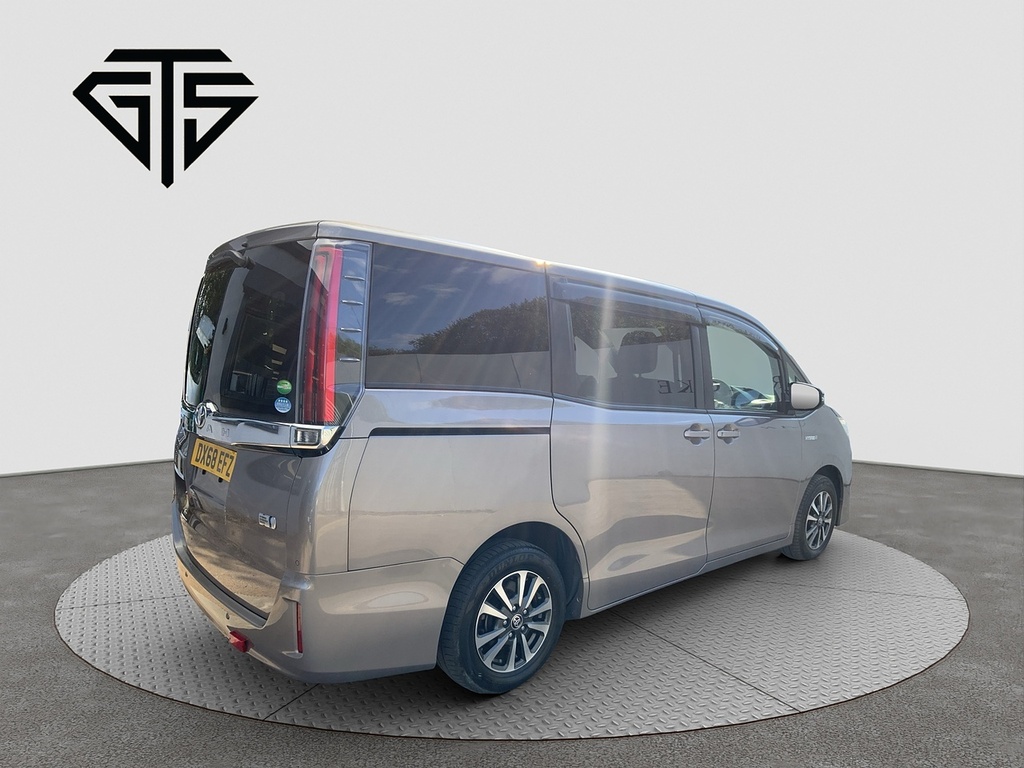 Toyota Noah Hybrid G Brown #3