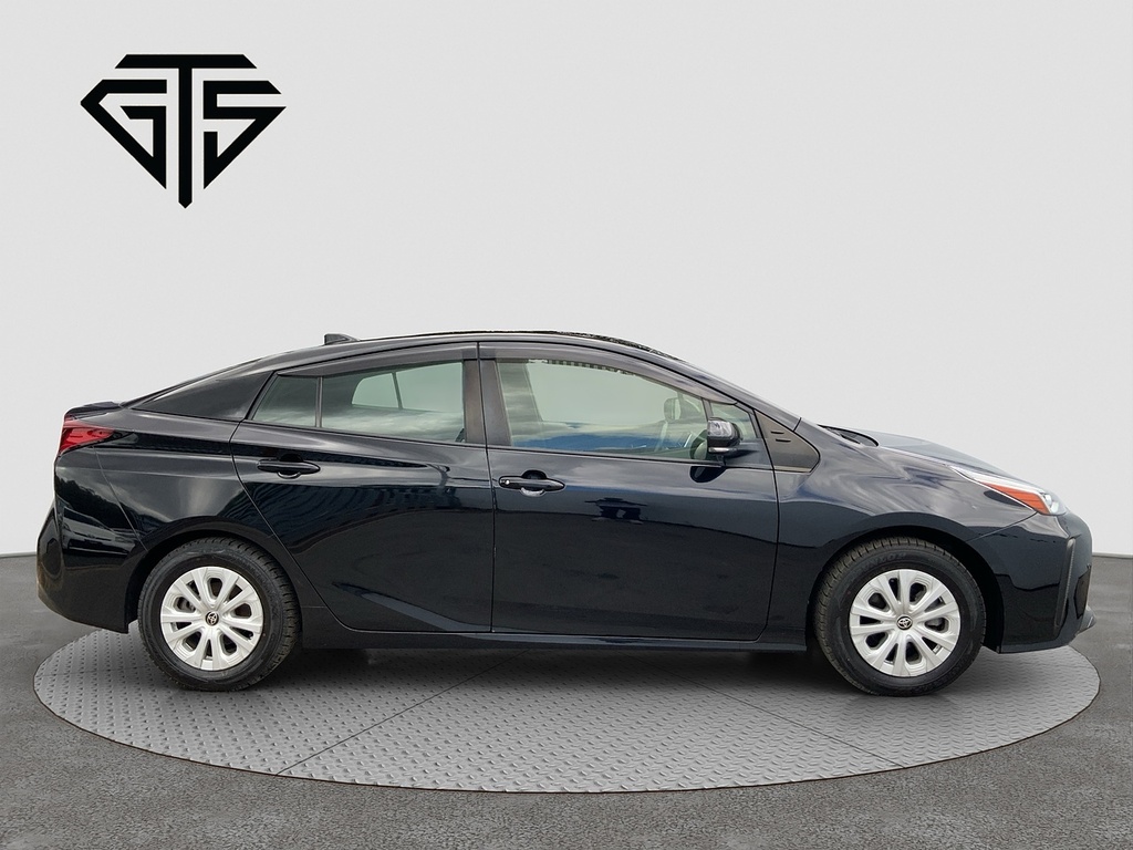 Toyota Prius S Black #2