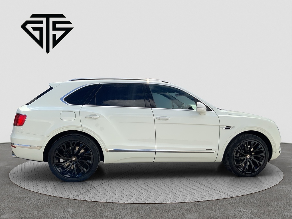 Bentley Bentayga D V8 White #2