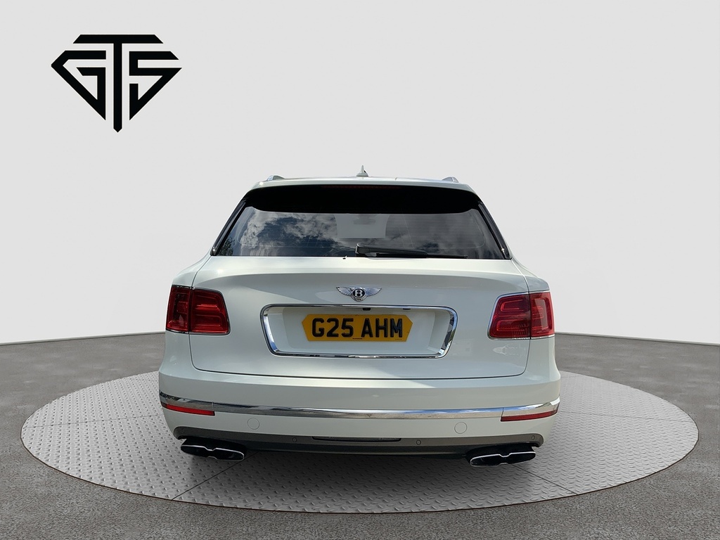 Bentley Bentayga D V8 White #4