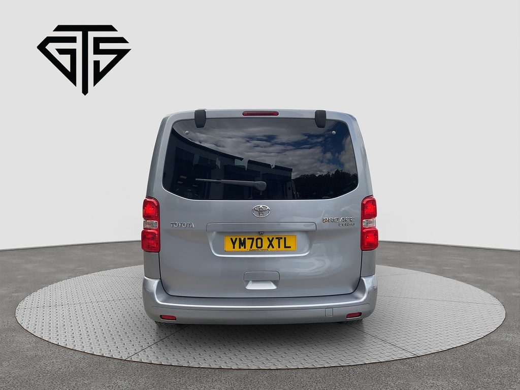 Toyota Proace Verso D Family Grey #4
