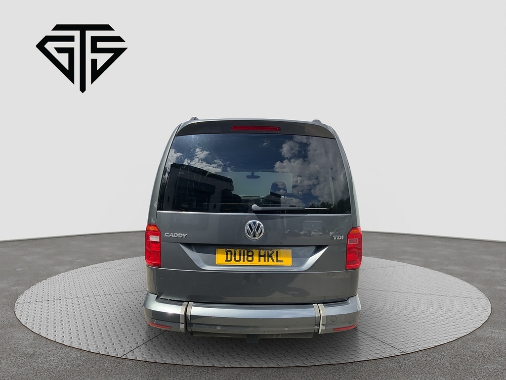 Volkswagen Caddy Life Tdi Bluemotion Tech Grey #4