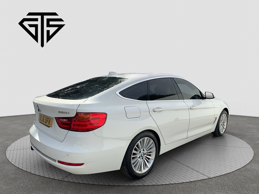 BMW 3 Series Gran Turismo 320I Luxury White #3