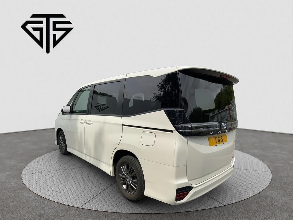Toyota Voxy Hybrid S-g   #5
