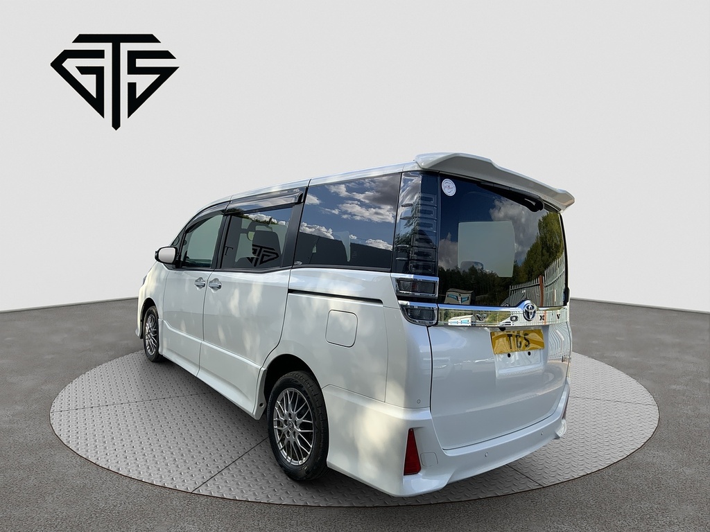 Toyota Voxy Hybrid Zs Kirameki3  #5