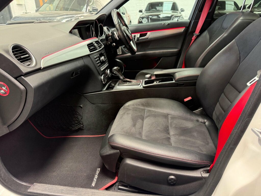 Mercedes-Benz C Class C180 Amg Sport Blueefficiency Black #8