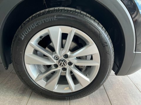 Volkswagen T-Cross Match Silver #23