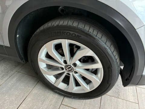 Volkswagen T-Roc 2.0 Tsi 4Motion R-line Dsg Silver #11