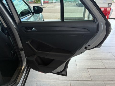 Volkswagen T-Roc 2.0 Tsi 4Motion R-line Dsg Silver #13
