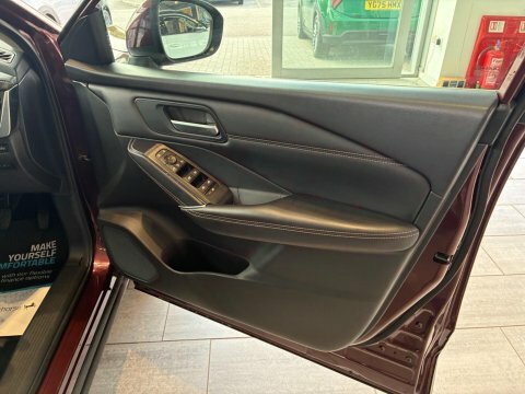 Nissan Qashqai   #28