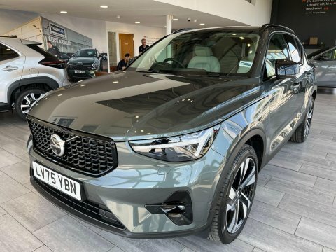 Volvo XC40 Petrolpluginhybrid 5dr 202209169831490 #3