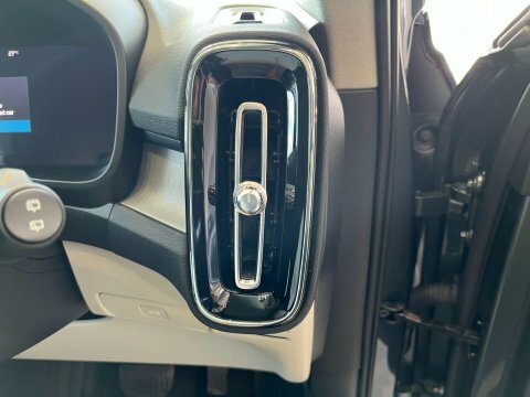 Volvo XC40 Petrolpluginhybrid 5dr 202209169831490 #9