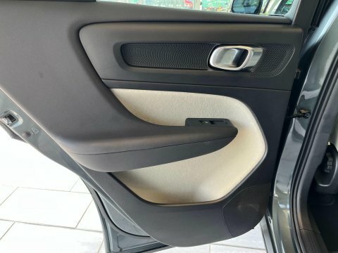 Volvo XC40 Petrolpluginhybrid 5dr 202209169831490 #25