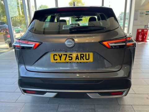 Nissan Qashqai Suv 1.2 Grey #32