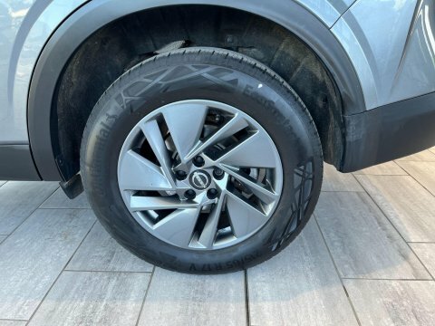 Nissan Qashqai Suv 1.2 Grey #27