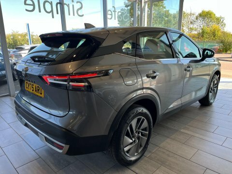 Nissan Qashqai Suv 1.2 Grey #34