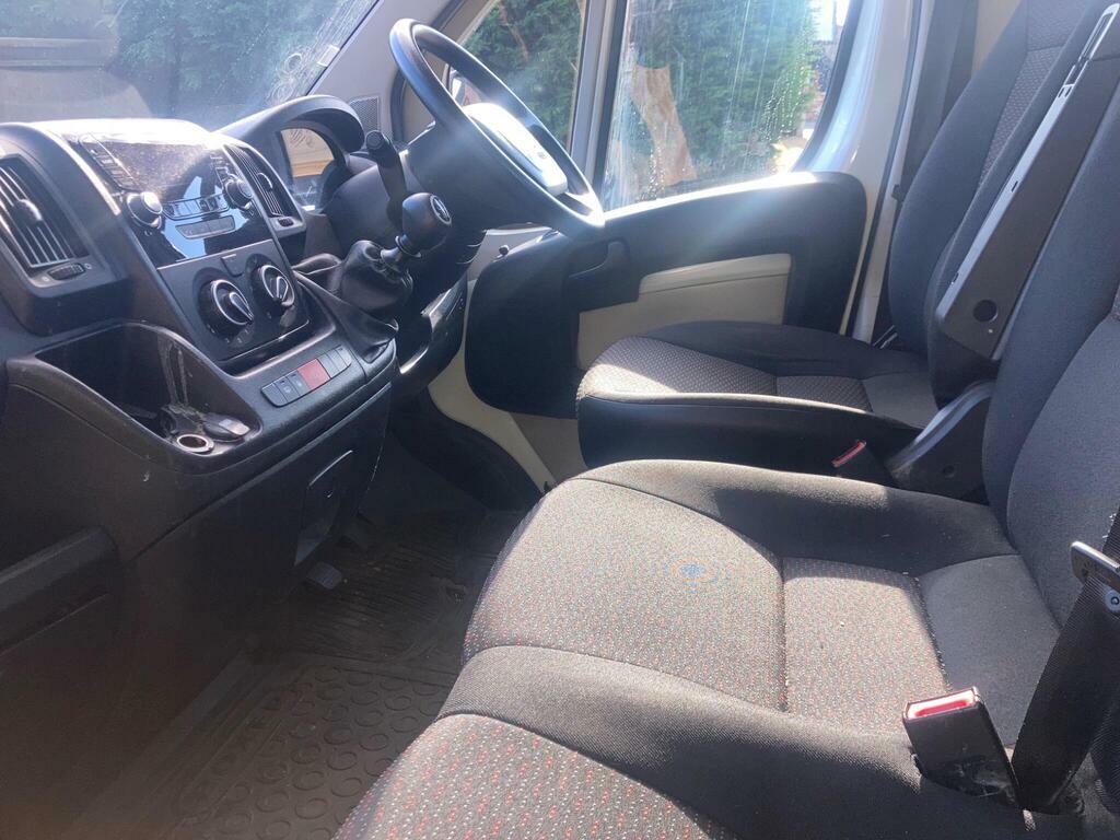 Peugeot Boxer Diesel White