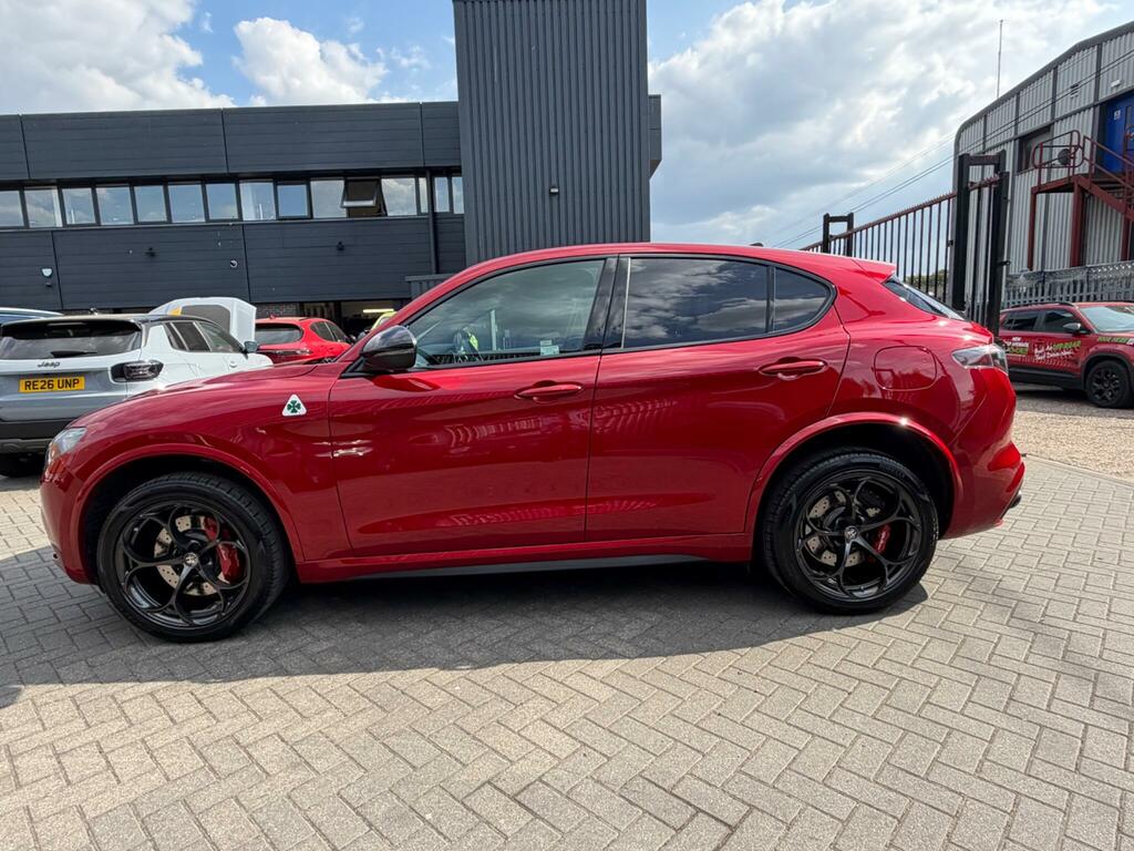 Alfa Romeo Stelvio 2.9 2.9 V6 Bi-turbo Quadrifoglio Q4 Awd Euro RJ75FRR Red #3