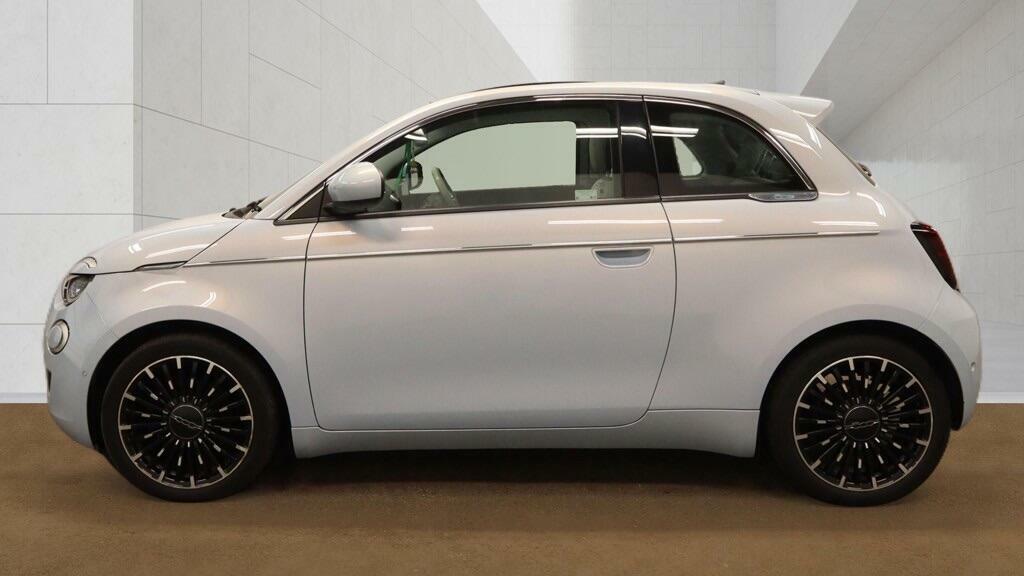 Fiat 500E 42Kwh La Prima #5
