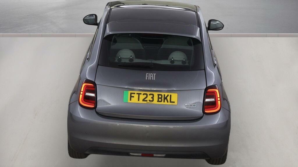 Fiat 500E 42Kwh La Prima #6