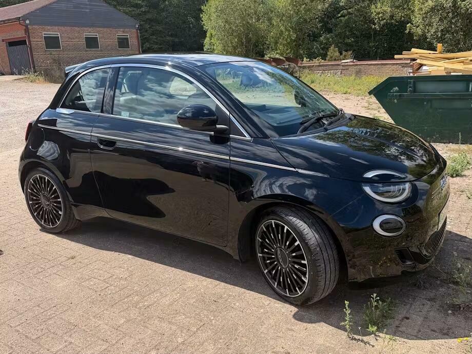 Fiat 500E 42Kwh 118 Bhp Red Nq #1