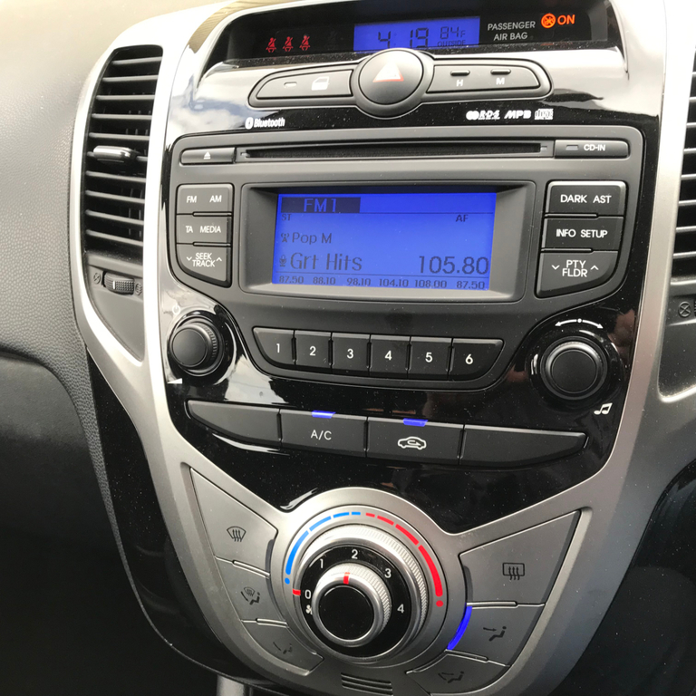 Hyundai Ix20 1.6 Active Hatchback Euro 5 123 B #4