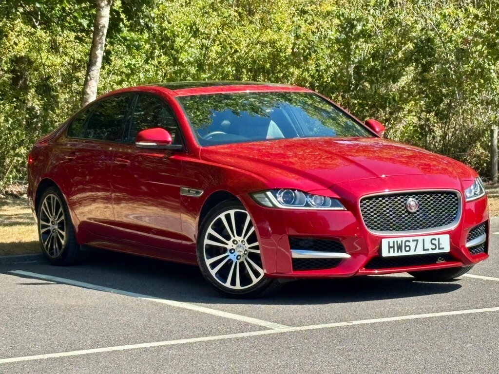 Jaguar XF 2.0I R-sport Euro 6 Ss Red