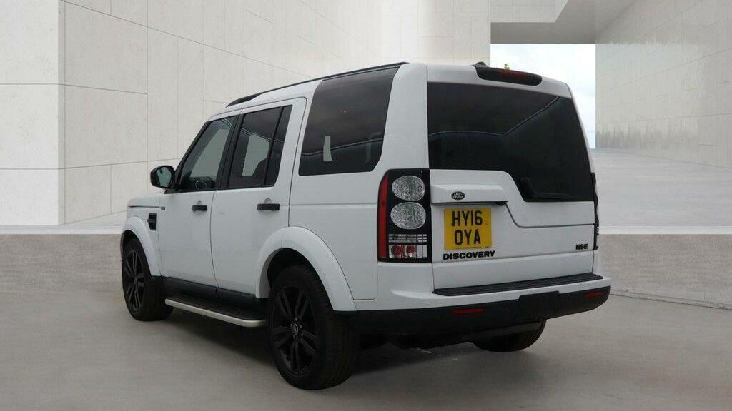 Land Rover Discovery 4 3.0 Sd V6 Hse 4Wd Euro 6 Ss White #3