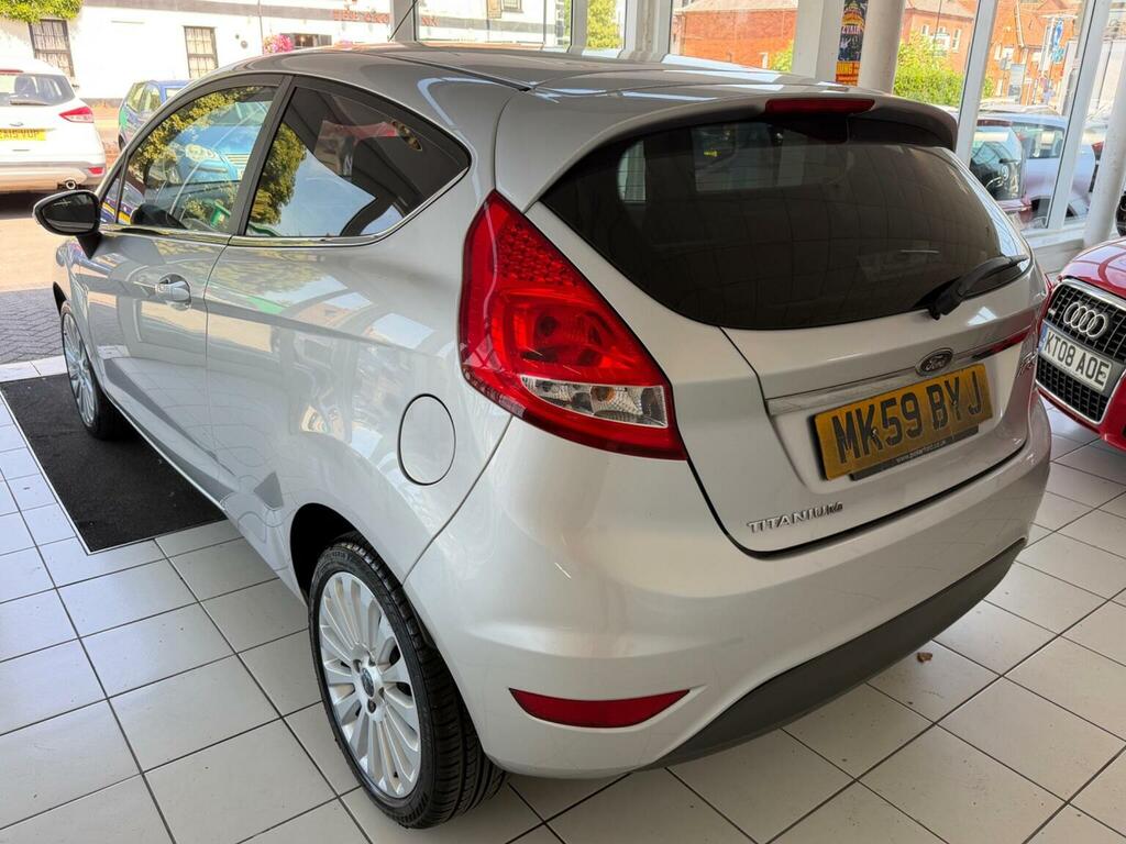 Ford Fiesta Hatchback 1.4 Titanium 200959 Silver #4
