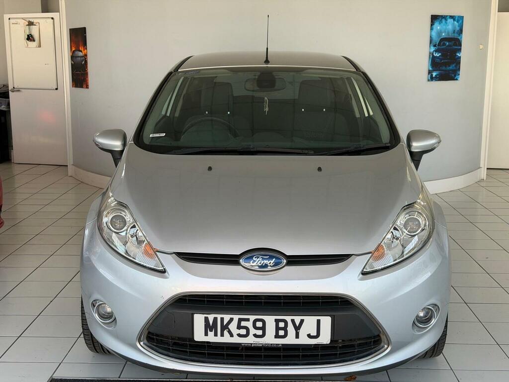 Ford Fiesta Hatchback 1.4 Titanium 200959 Silver #2
