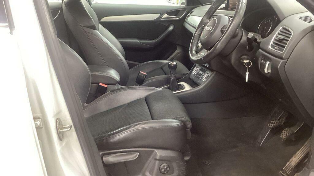 Audi Q3 2.0 Tdi S Line Euro 5 Ss White #2