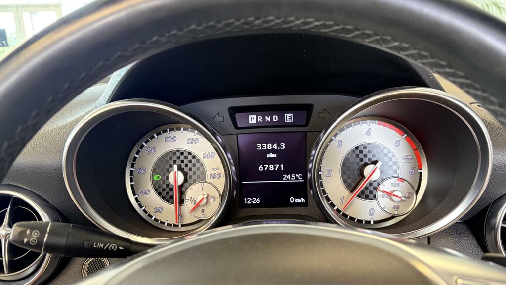 Mercedes-Benz SLK Red #28