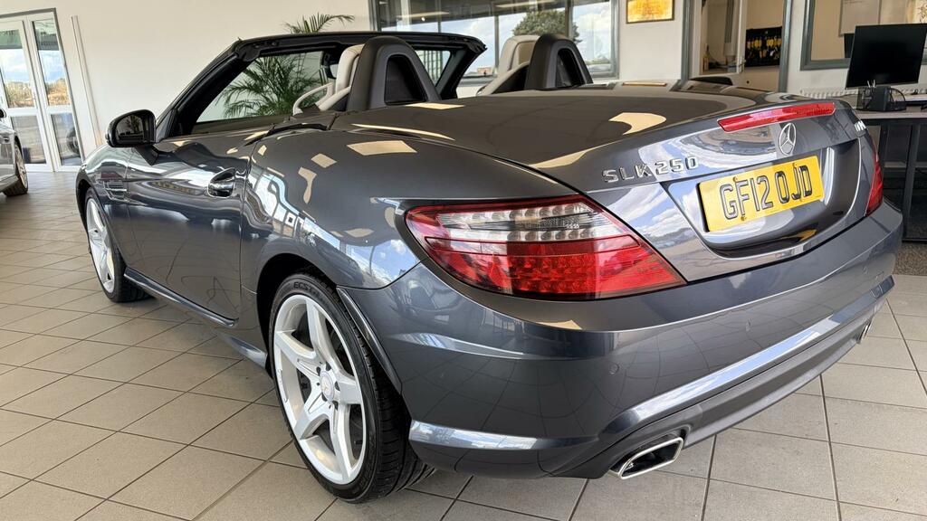 Mercedes-Benz SLK Amg Sport Grey #4