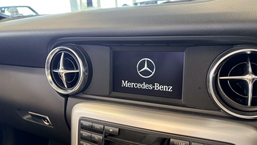 Mercedes-Benz SLK Red #29