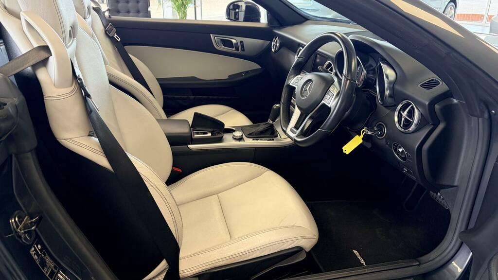 Mercedes-Benz SLK Red #20