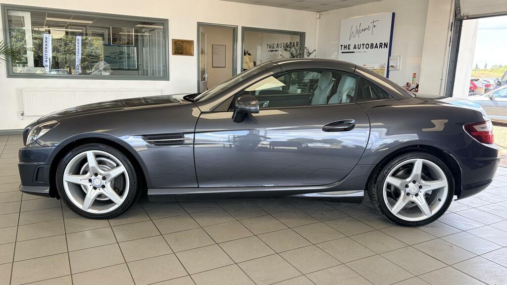 Mercedes-Benz SLK Red #15
